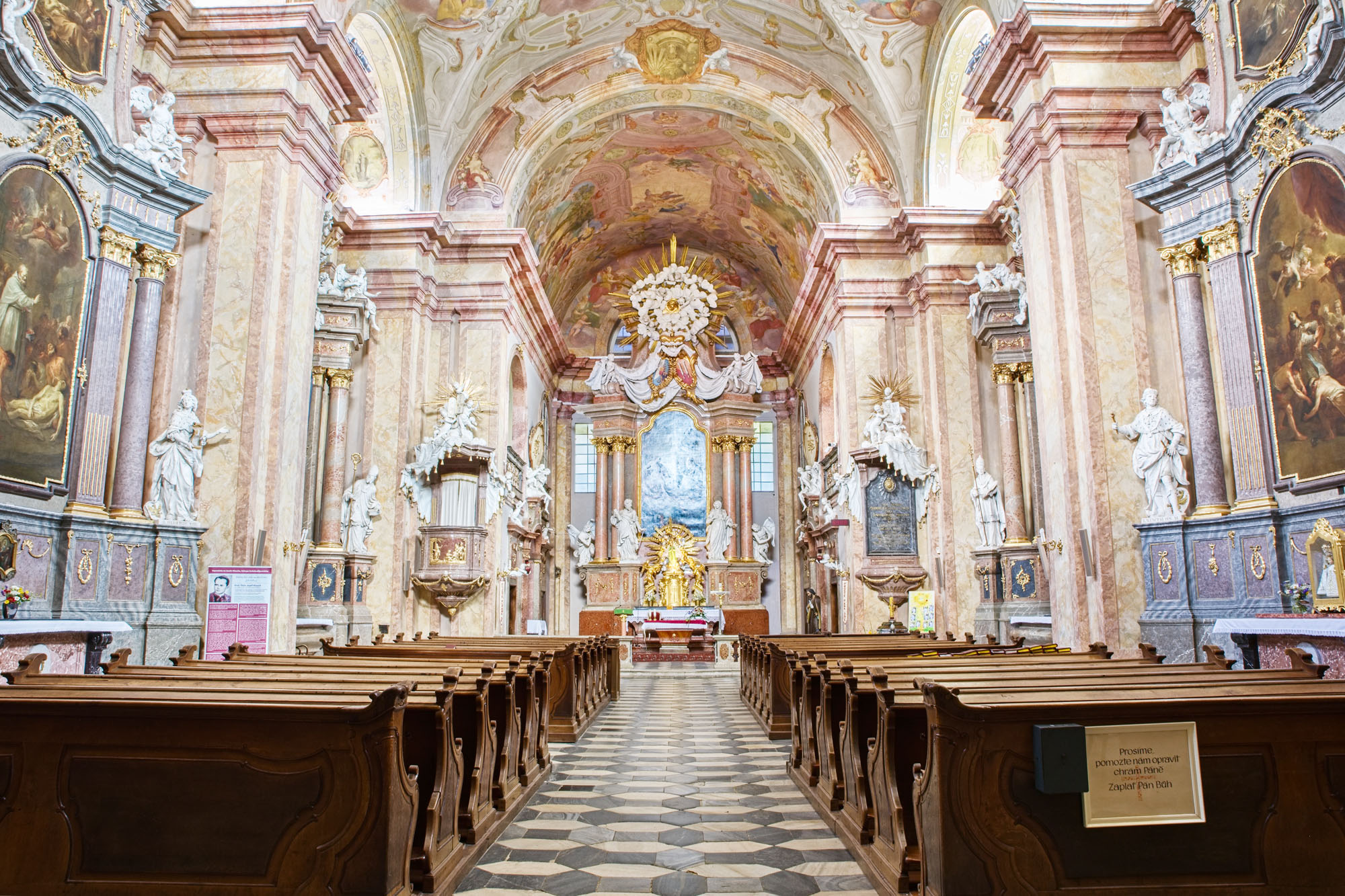 galerie1/GWKKm8t6VOLcRFhroYVPsgeePdQbB4V85nhgls1F.jpg